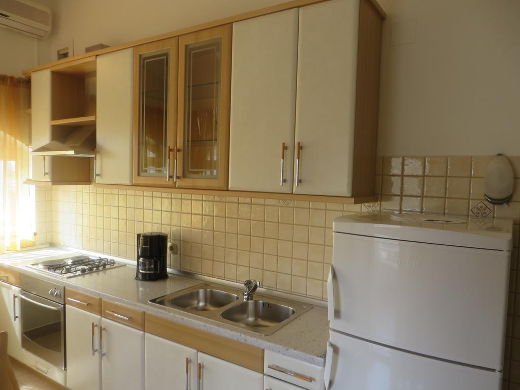 Apartments Gloria Biograd Na Moru Room photo