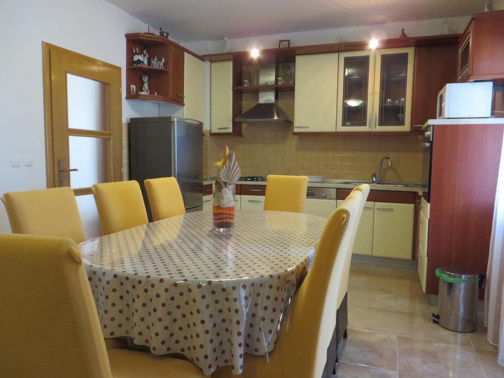 Apartments Gloria Biograd Na Moru Exterior photo